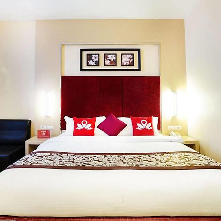 Zen Rooms Near Bcs Mall Penuin Batam Exteriér fotografie