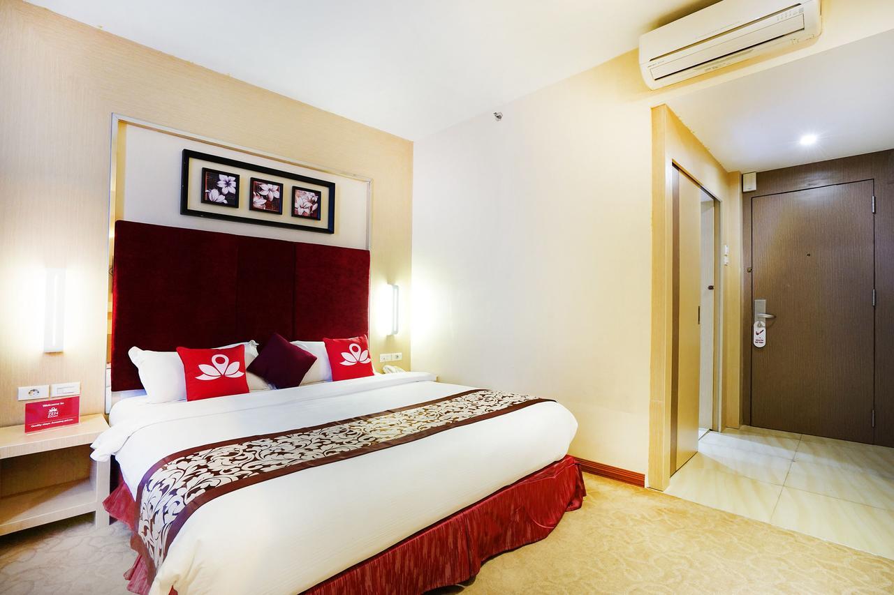 Zen Rooms Near Bcs Mall Penuin Batam Exteriér fotografie